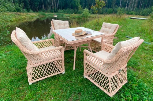 Плетеный комплект мебели MOKKA VILLA ROSA (4 персоны) + 8 подушек