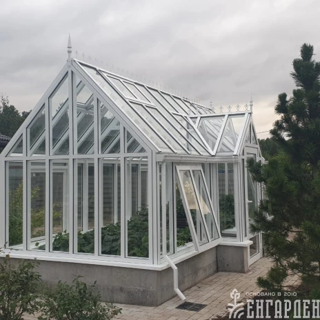 Теплица Salisbury с тамбуром