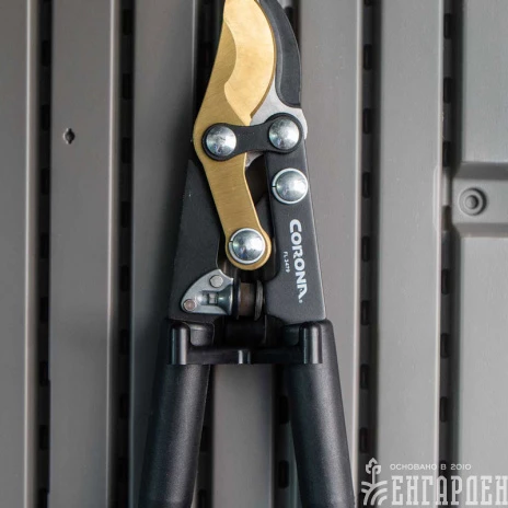 Сарай пластиковый WoodLook 8*10 NEW