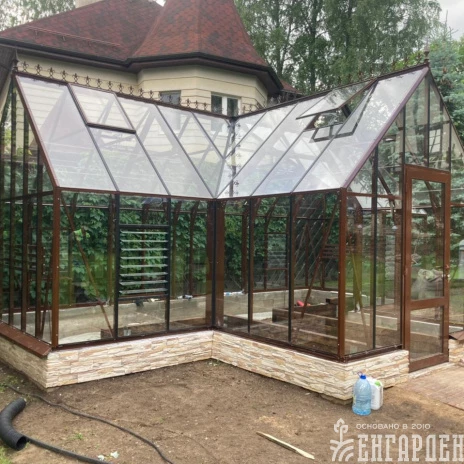 Теплица Botanik T Style 45 Standard с тамбуром Standard с комплектом купейной двери Ботаник