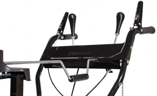 Снегоуборщик бензиновый CHAMPION ST661