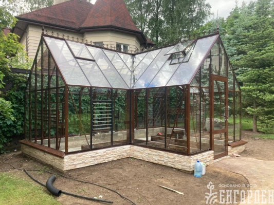 Теплица Botanik T Style 45 Standard с тамбуром Standard с комплектом купейной двери Ботаник
