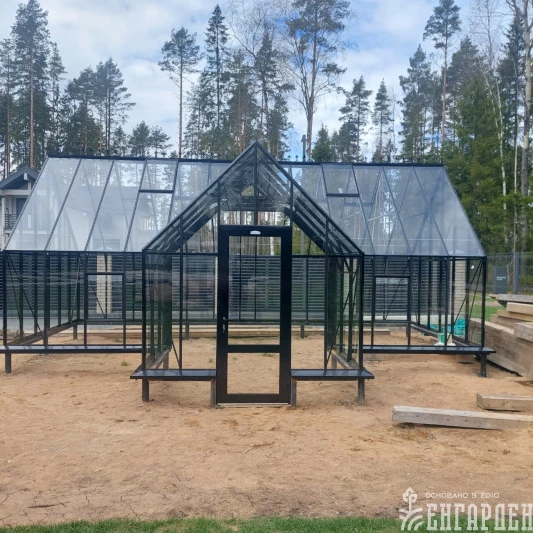 Теплица Botanik T Style 45 Standard с тамбуром Standard с комплектом купейной двери Ботаник