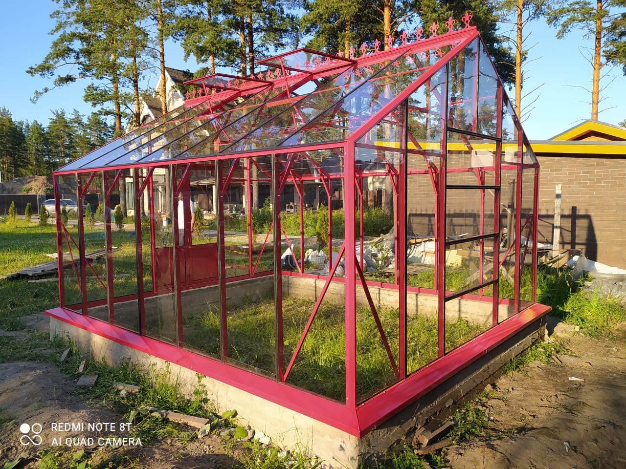 Как правильно расположить теплицу на участке