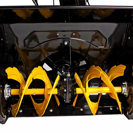 Снегоуборщик бензиновый CHAMPION ST661