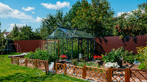 Теплица ЭКОНИКА с боковой дверью