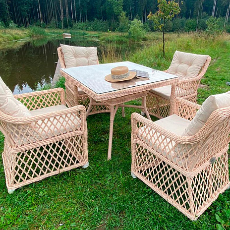 Плетеный комплект мебели MOKKA VILLA ROSA (4 персоны) + 8 подушек