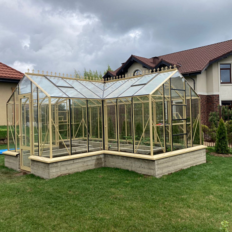 Теплица Botanik Т Standard с тамбуром и комплектом купейных дверей Ботаник