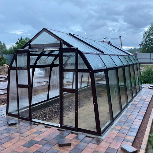 Теплица УРАЛ