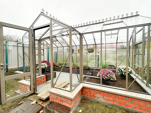 Обзор теплицы Ботаник Стандарт с мини-тамбуром