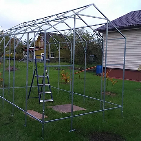 Теплица Воля Министар