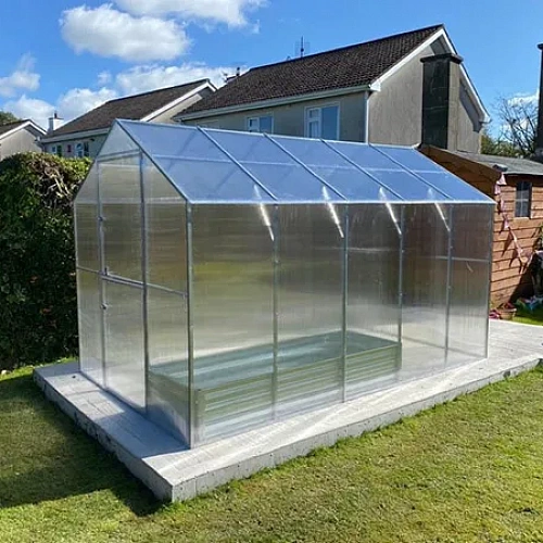 Теплица Воля Министар