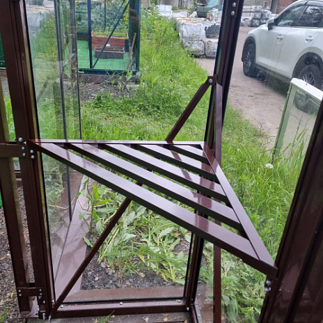 Полка угловая окращенная в теплицу Botanik Ботаник 