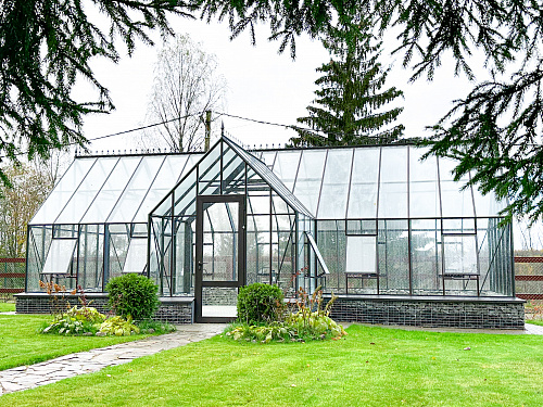 Обзор зоны отдыха на базе теплицы Botanik T Style 45 Maximum с тамбуром Standard