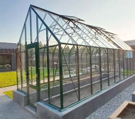 Теплица botanik Style 45 Standard с комплектом купейной двери Ботаник