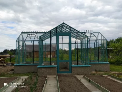 Теплица Botanik Т Standard с тамбуром и комплектом поворотных дверей Ботаник